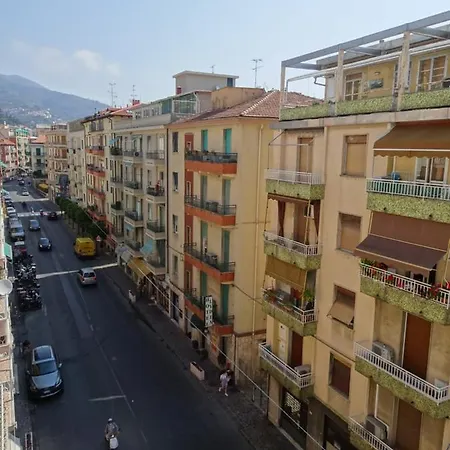 Appartamento Davinci104 Alassio